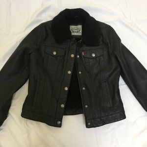 Levi's Sherpa Faux Leather Jacket NEW, (SMALL)